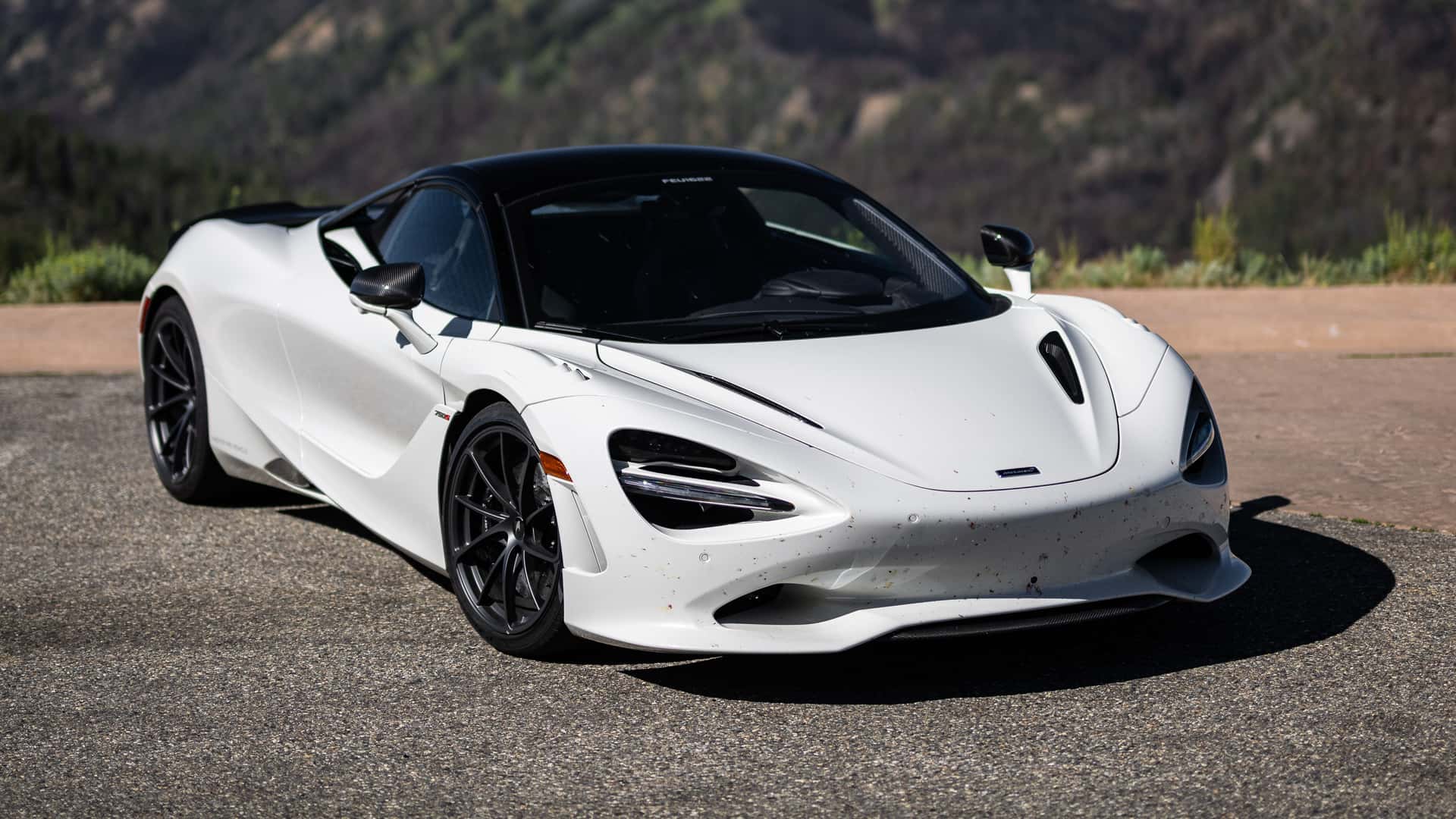 McLaren 750S Hits 204 MPH To Celebrate North American Debut